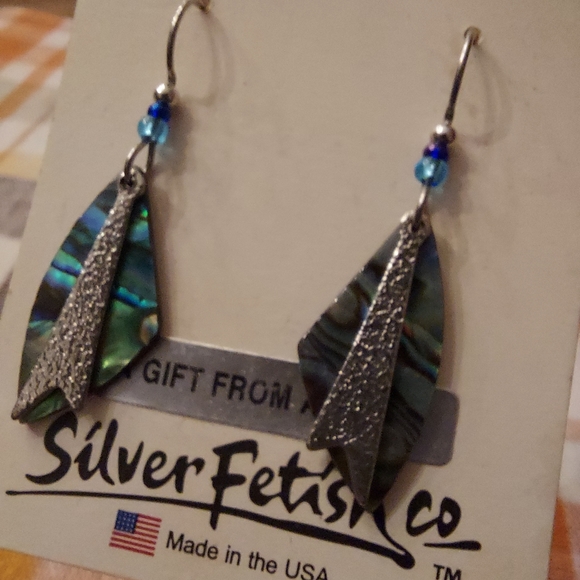 New Zealand Paua Shell Earrings - Picture 2 of 2
